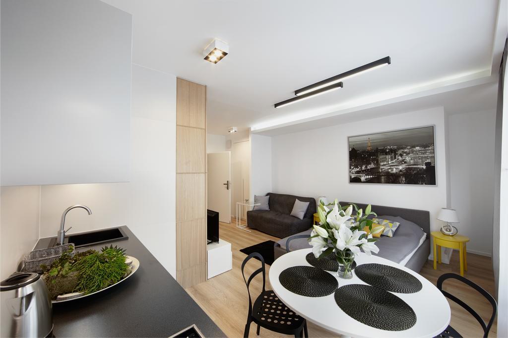 Silverapartments Warszawa Exteriör bild