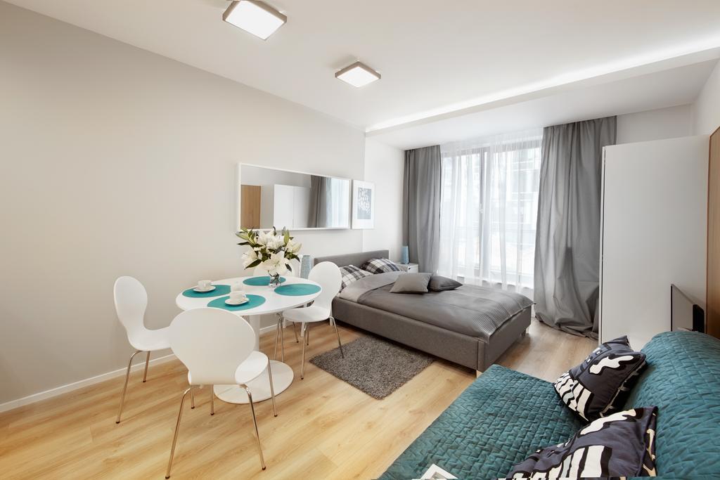 Silverapartments Warszawa Exteriör bild